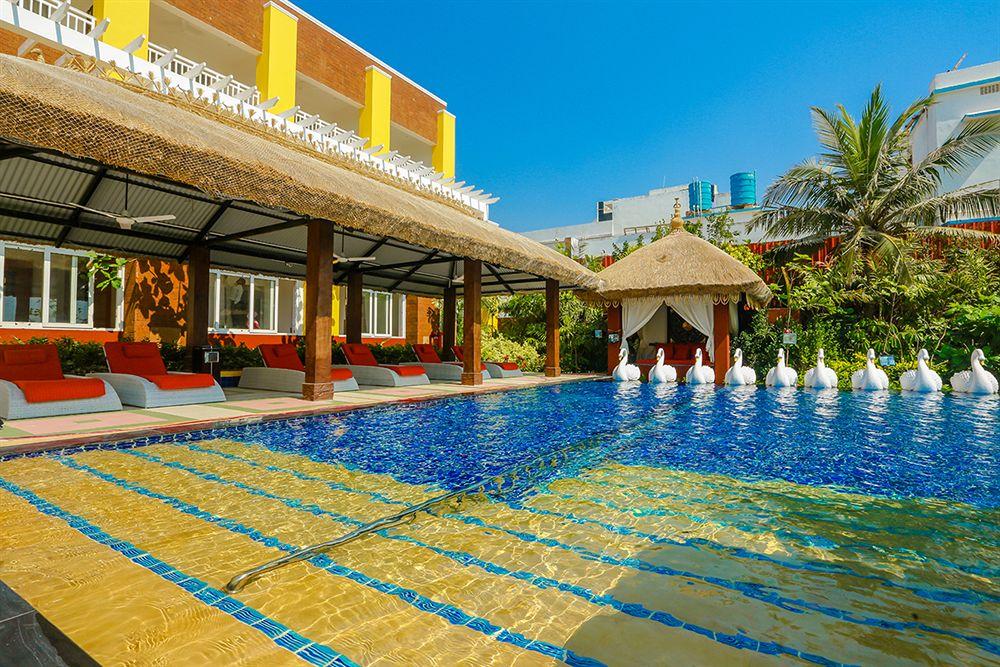 Mayfair Waves Hotel 5*