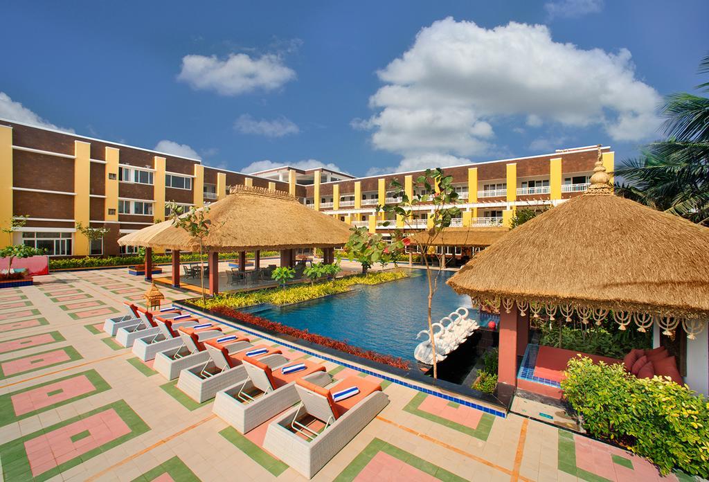 Mayfair Waves 5* Puri