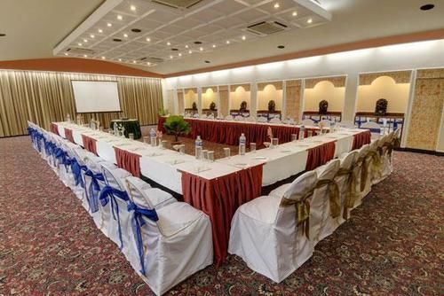 Mayfair Waves Hotel Puri